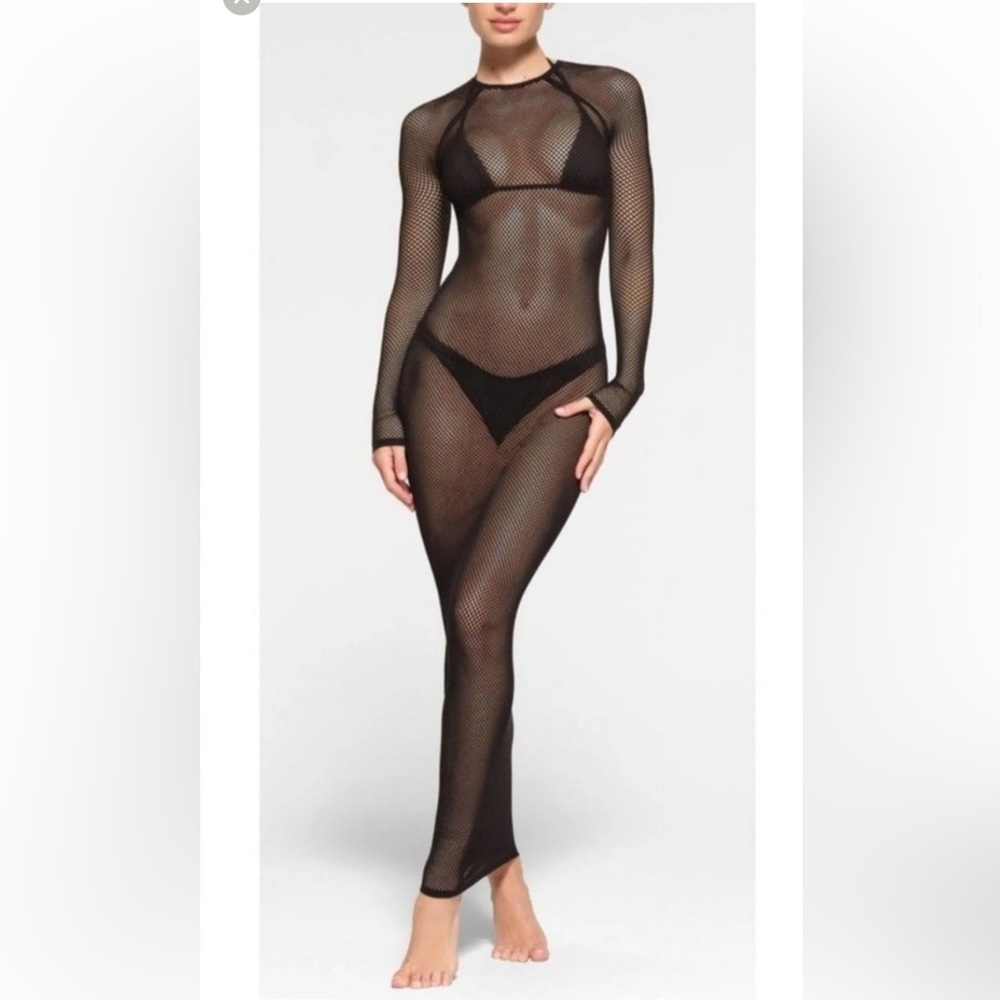 NWT Skims Recycled Swim cutout coverup maxi dress long sleeve black